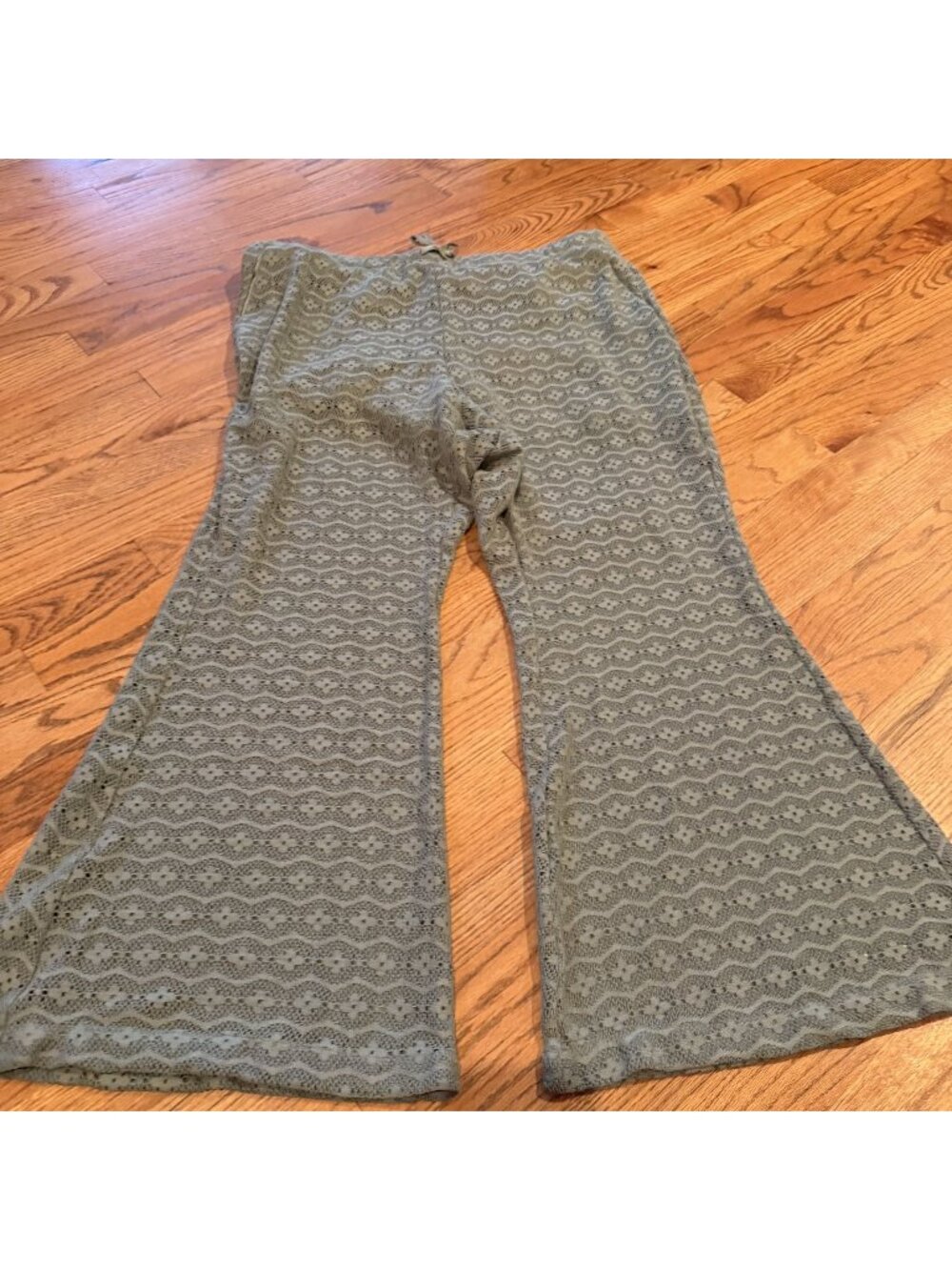 Torrid Womens Green Pull on Swim Cover Pants Flare Size 1 US 14/16